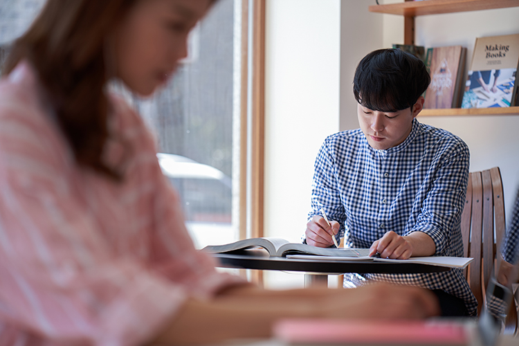 福建師范大學(xué)專升本報(bào)考費(fèi)用大概多少？